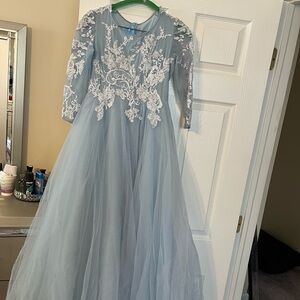 Ahmed Essa couture girl’s dress.